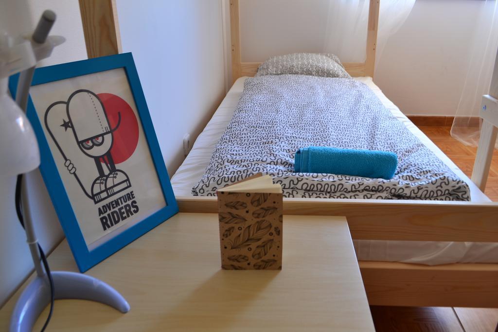 A Pousada Surf House Peniche Baleal Quarto foto